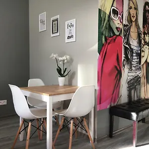 https://apartament-easy-stay-center.hotelswroclaw.com